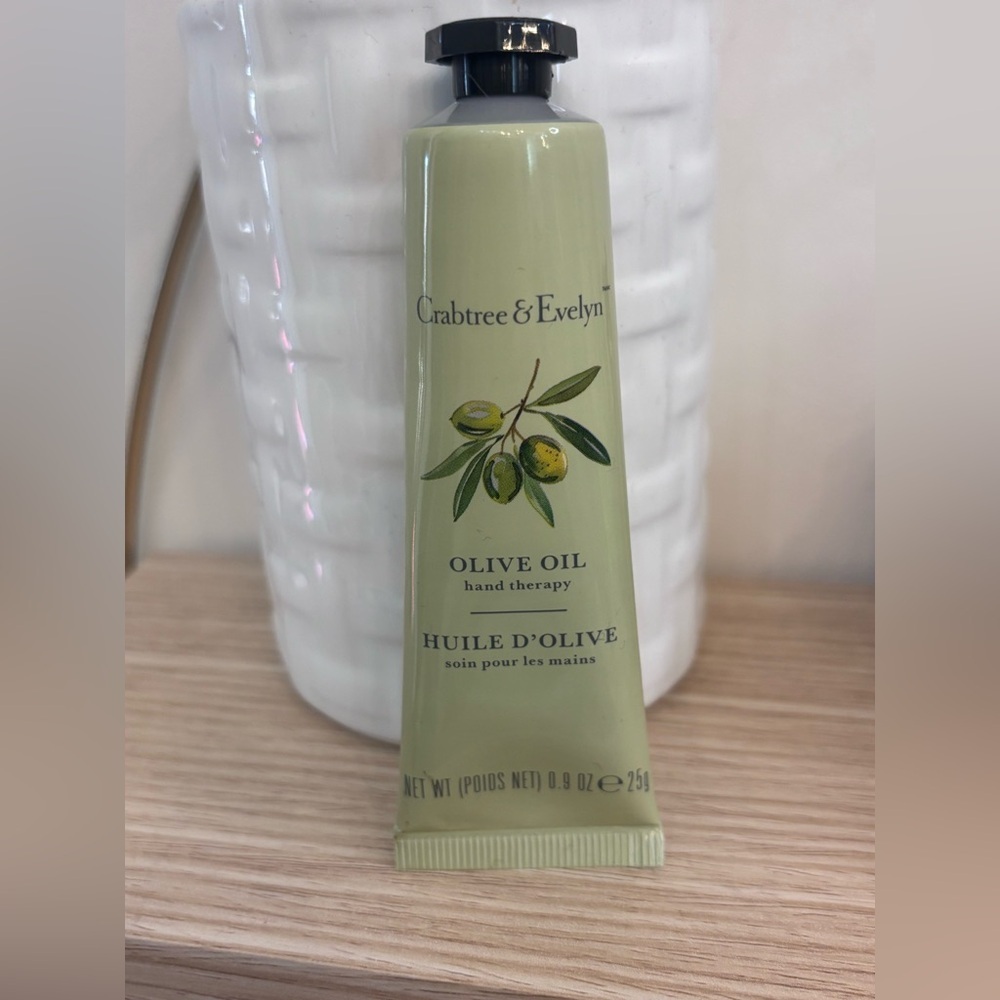 Crabtree & Evelyn Olive Oil Hand Therapy in Light Green